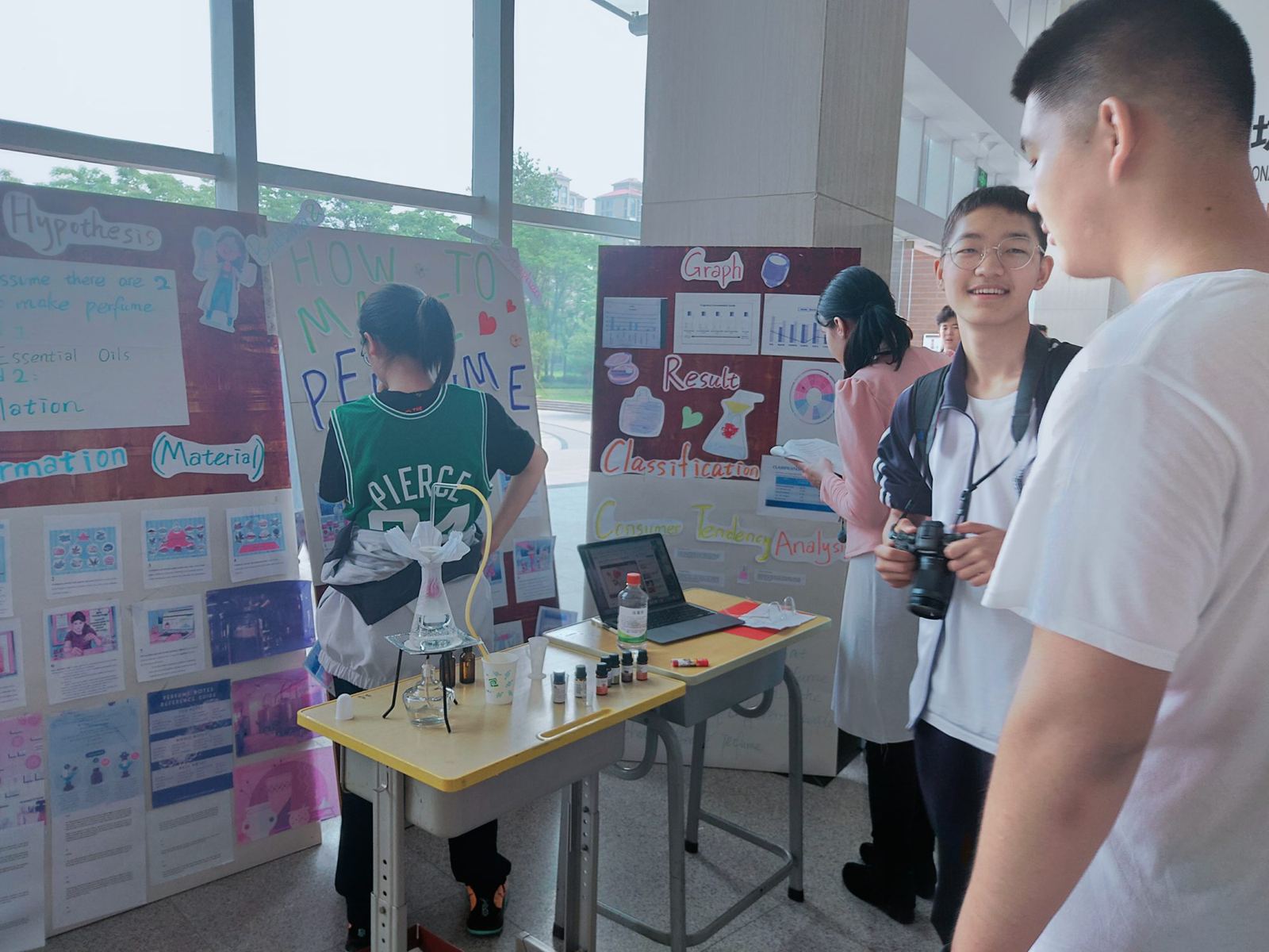 Canada Weifang Secondary School 8