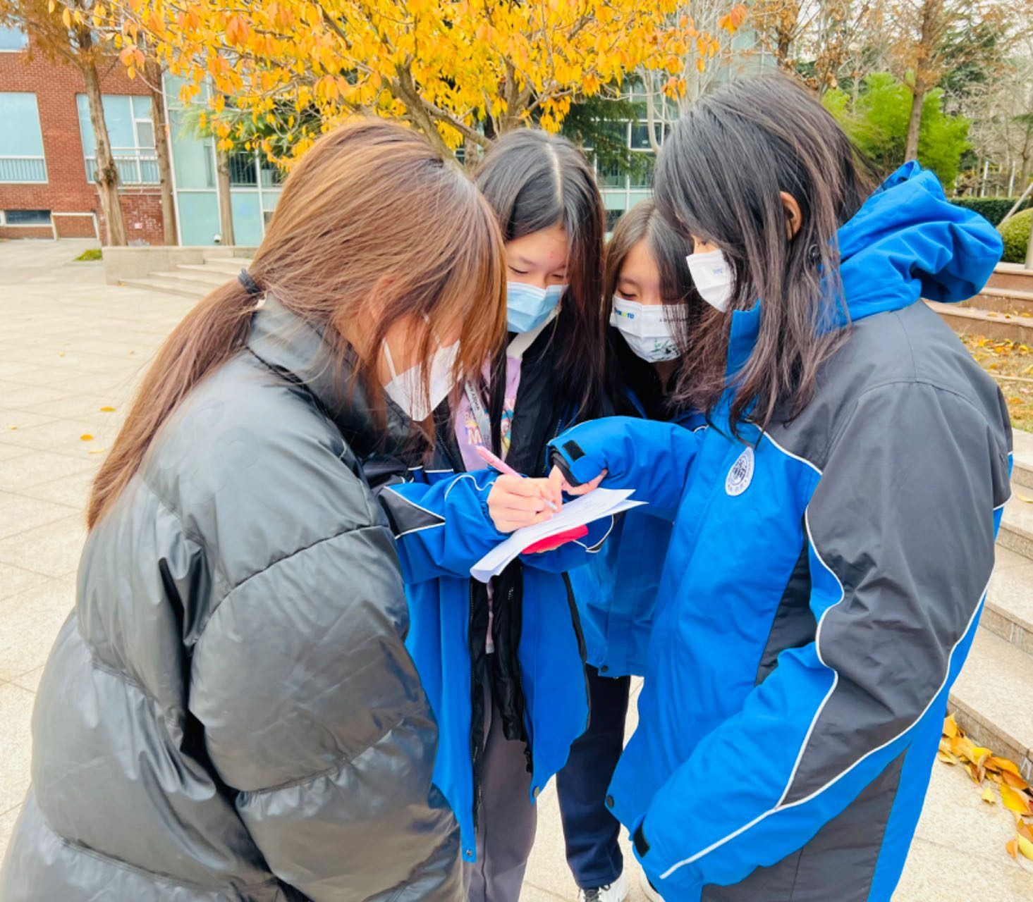 Canada Weifang Secondary School 9